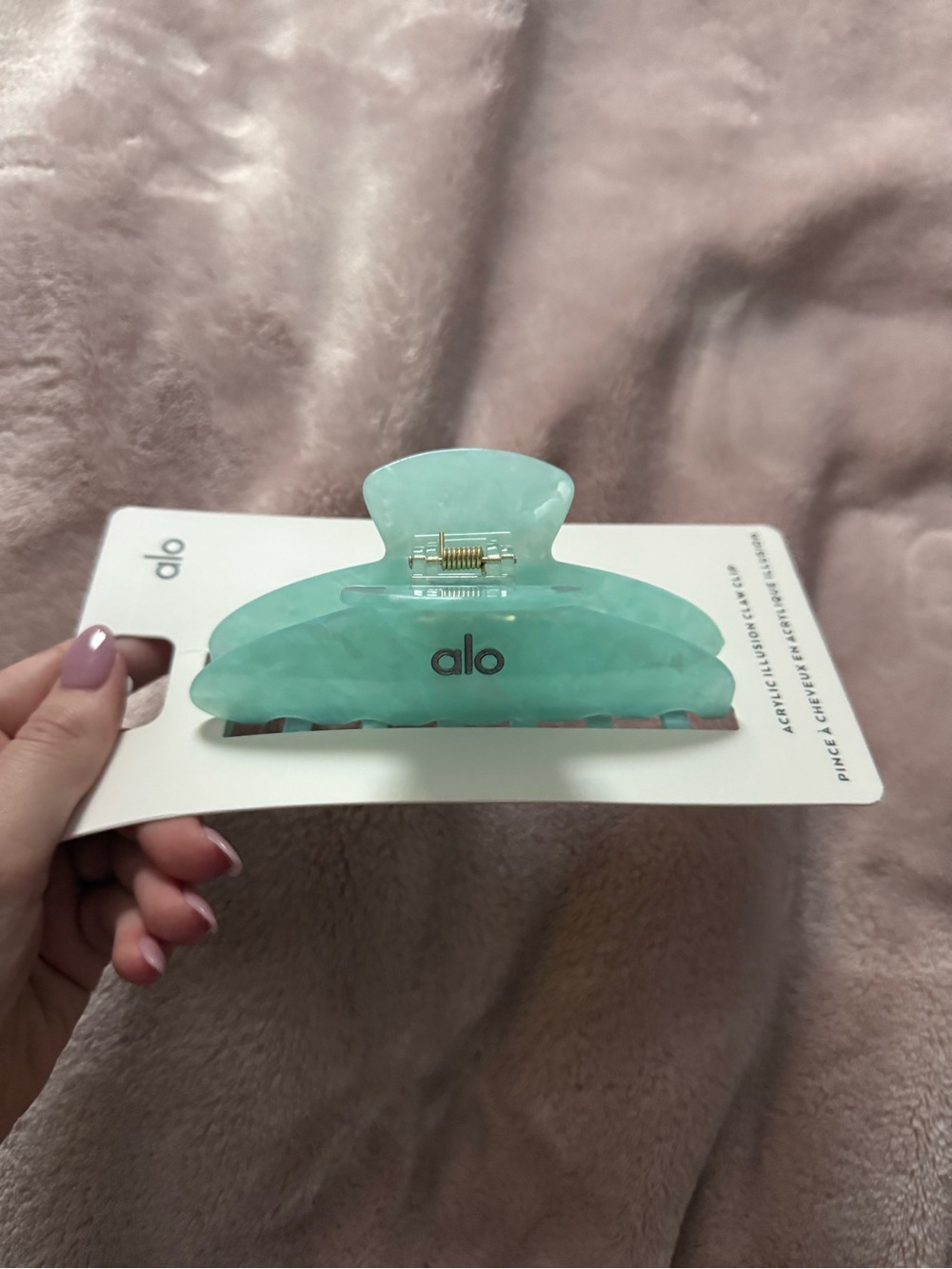 ALO Mint Marble Hair Claw Clip